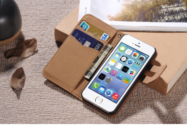 POEGO Luxus Klapphülle Hellbraun für iPhone 4 & 4S